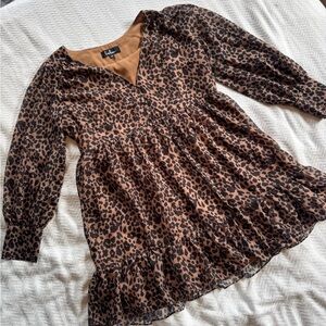 Lulu's Leopard Print V-Neck Dress